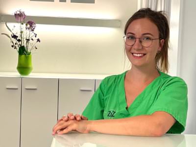 Silvana ist ausgebildete Zahnmedizinische Fachangestellte